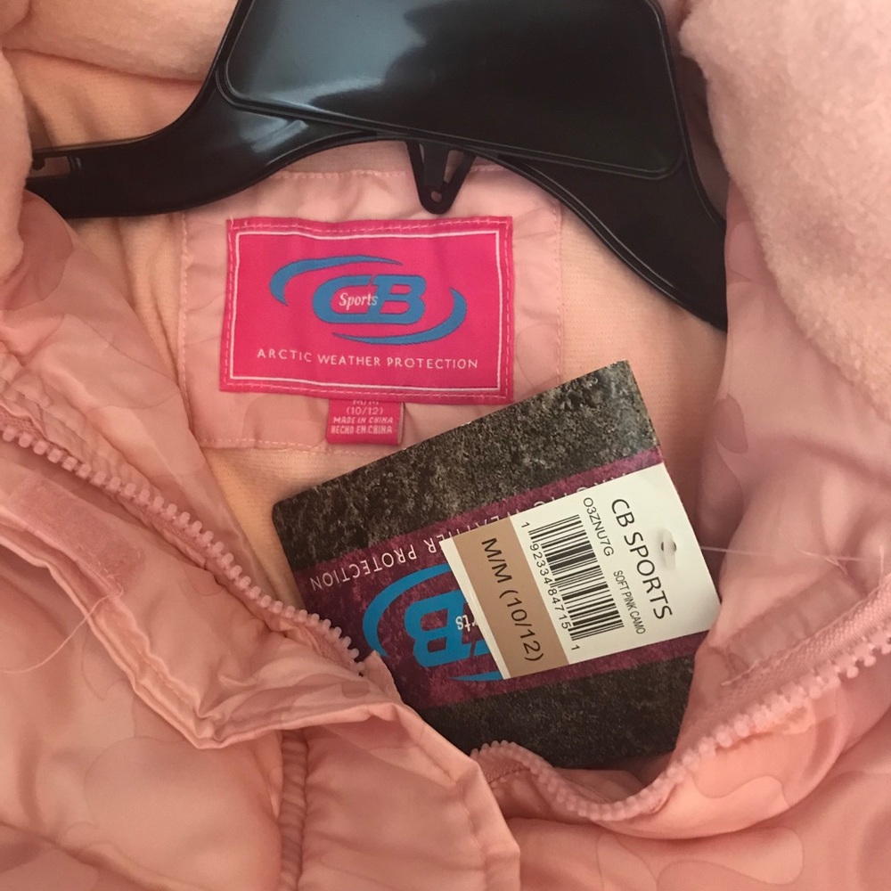 NWT CB ❄️⛄️Warm trendy camo print puffer - Picture 16 of 16